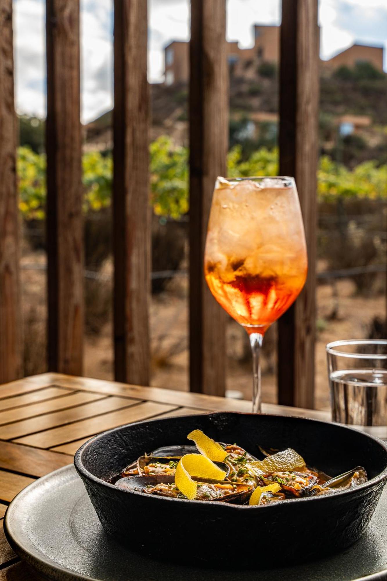 Banyan Tree Veya, Valle De Guadalupe - A Wellbeing & Wine Resort ภายนอก รูปภาพ